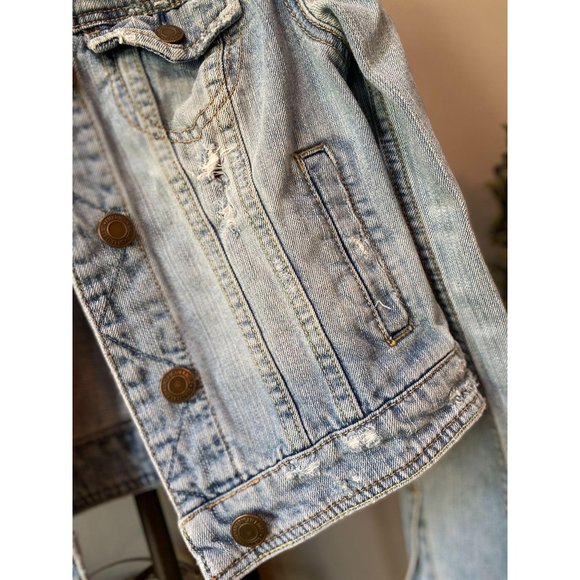 (Sold) American Eagle Distressed Embroidered Denim - Picture 7 of 8